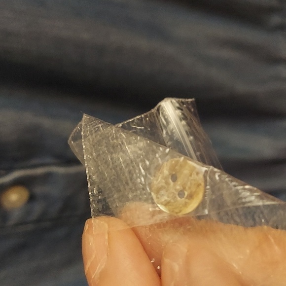 LOVESTITCH Chambray Sleeveless Short Romper - Picture 10 of 12